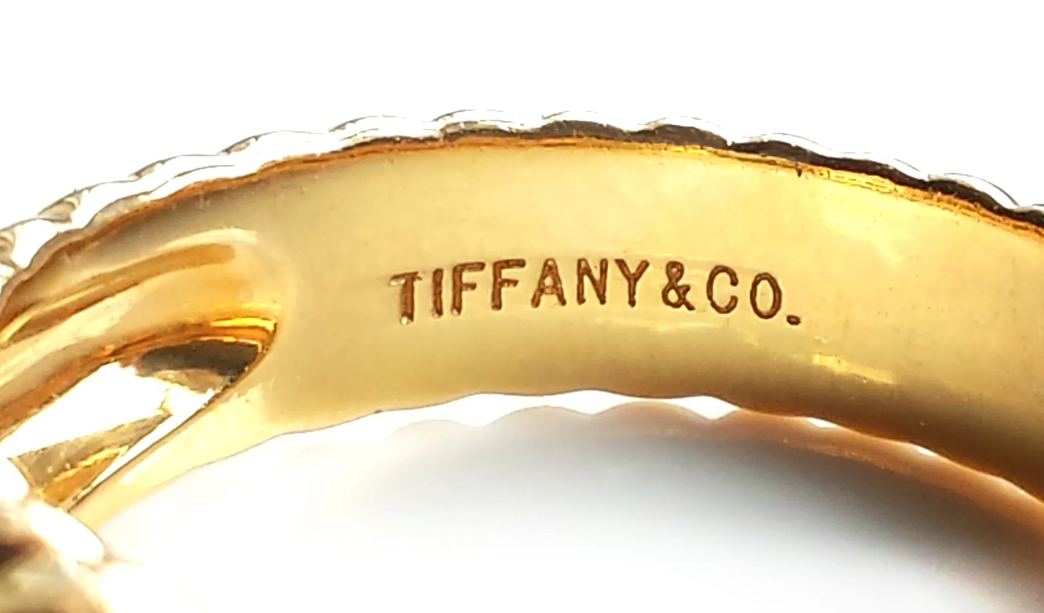 Tiffany & Co. Vintage Heart-Shaped Peridot Ring in 18k Yellow Gold