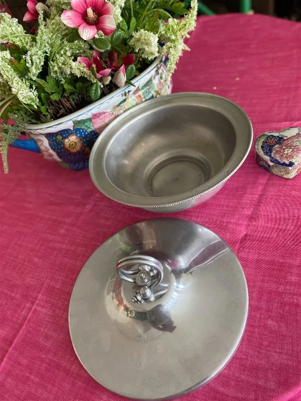 Vintage Aluminum Lidded Casserole Dish